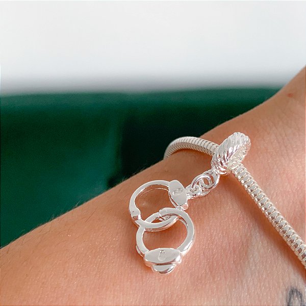 Berloque algema banhado a prata