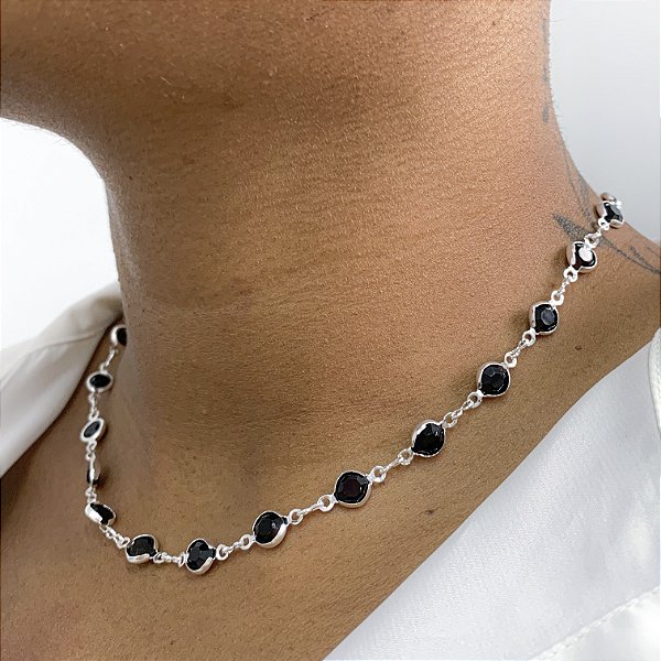 Chocker pedras ônix grande banhado a prata