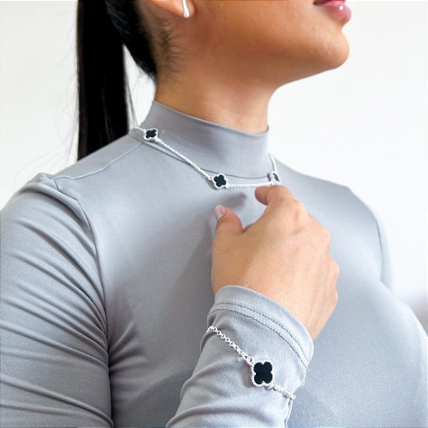 Conjunto Virginia trevo preto banhado a prata