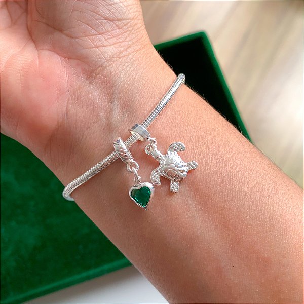 Kit de berloques tartaruga coração verde banhado a prata