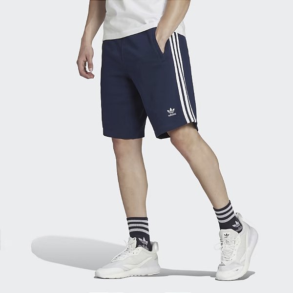 SHORTS ADICOLOR CLASSICS 3 STRIPES