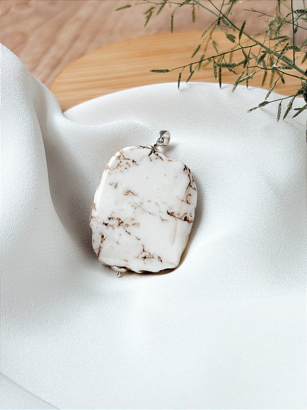 Pingente Howlita Prata 925 Pedra Natural