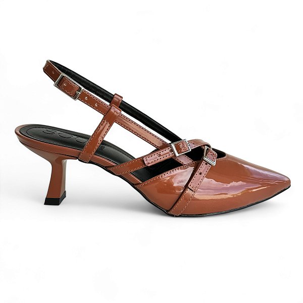 Scarpin Caramelo Verniz Salto Médio Slingback Amélia