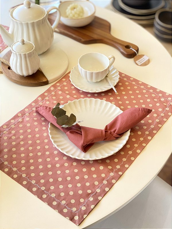 Lugar Americano Poá Rosa Antigo