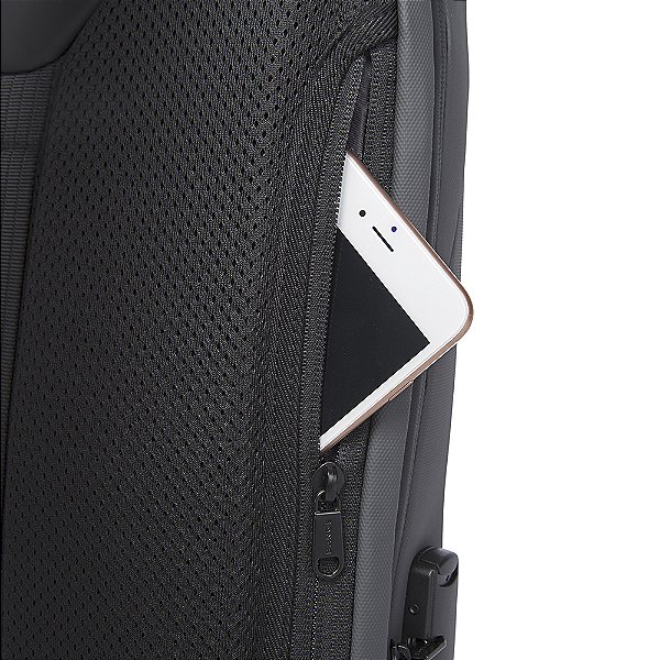 Mochila Redragon GB-123 Preta Capacidade 21 Litros Filme Nylon 900D com Compartimento para Notebooks e Tablets de até 15.6" Cadeado Numérico Portas de Carregamento USB Tipo-A e USB Tipo-C