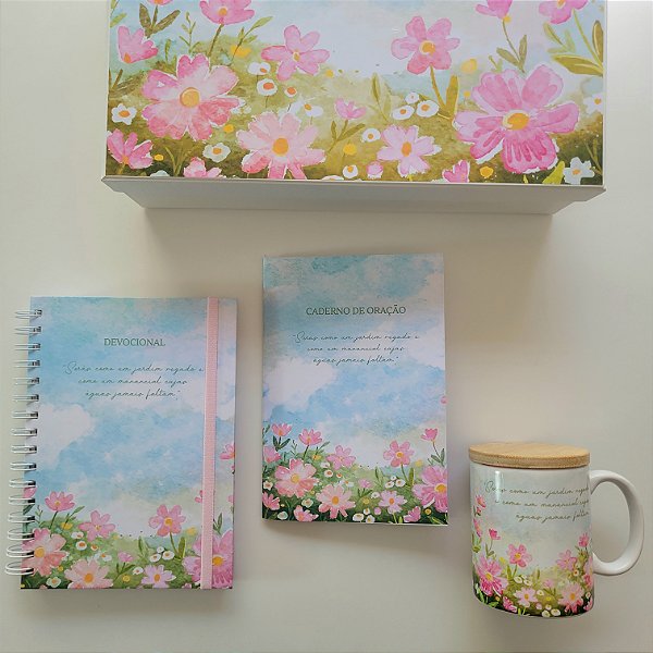 Kit - Devocional + Caneca | Coleção Cristã ❤