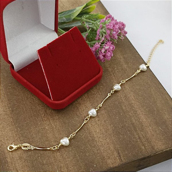 Pulseira Banhada A Ouro Com Corações De Pérolas Bijou Art