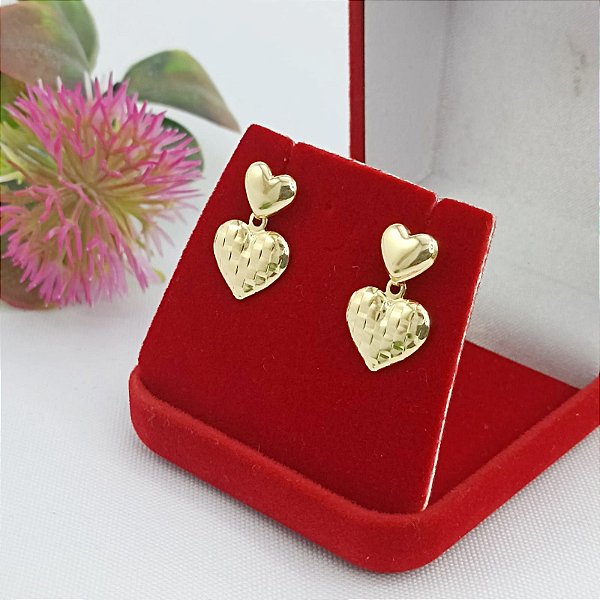 Brinco Banhado A Ouro Com Coração Trabalhado Bijou Art