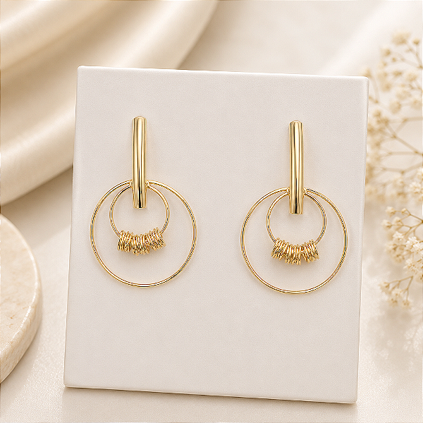 Brinco Banhado a Ouro Pendurado Com Argolas Bijou Art