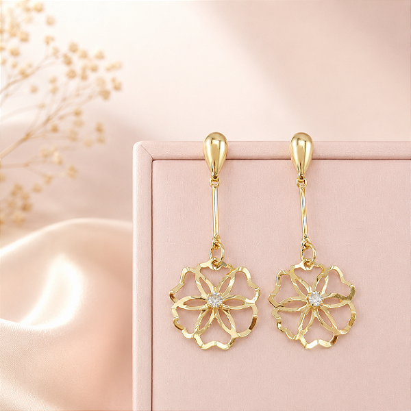 Brinco Banhado a Ouro Pendurado de Flor Com Zircônia Bijou Art