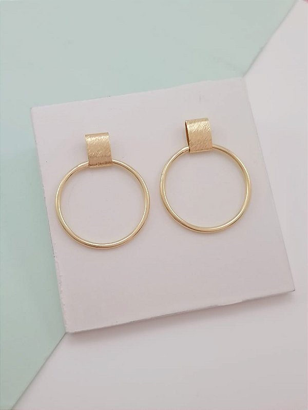 Brinco Antialérgico Banhado a Ouro 18K Com Argola Pendurado Bijou Art
