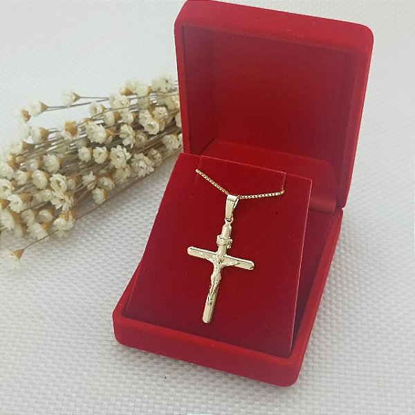 Pingente Banhado a Ouro Cruz Com Cristo Desenhado Bijou Art