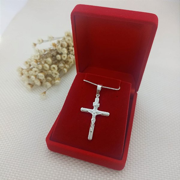 Pingente Banhado a Prata Cruz Com Cristo Desenhado Bijou Art