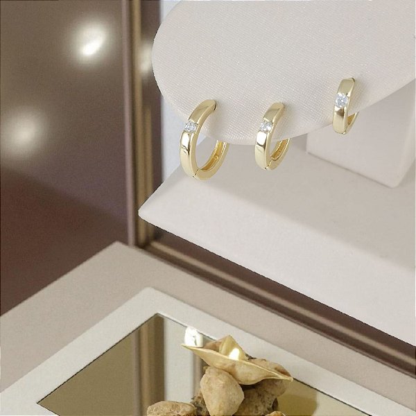 Brinco De Argola "Click" Banhado a Ouro Lisa Com Pedra Bijou Art