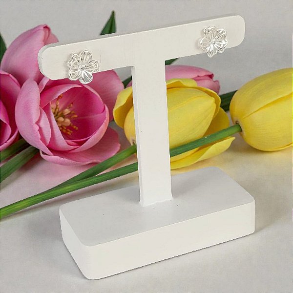 Brinco Banhado a Prata De Flor Lisa Vazada Com Mini Pedra Bijou Art