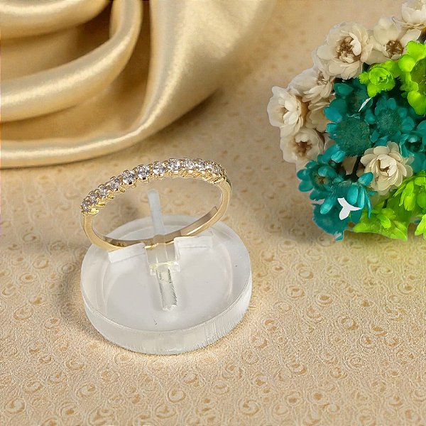 Anel Banhado a Ouro Fino Com Fileira de Pedras De Zircônia Bijou Art