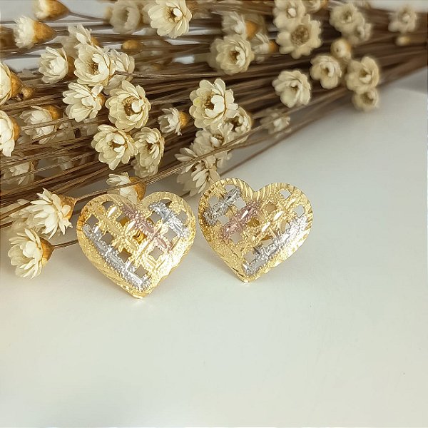 Brinco Banhado a Ouro De Coração 3 Cores Vazado Bijou Art