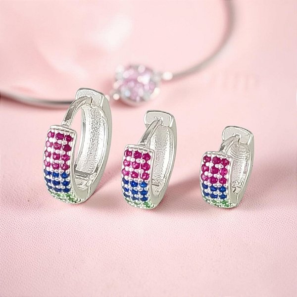 Brinco De Argola Banhado a Prata Com Mini Zircônias Coloridas Bijou Art