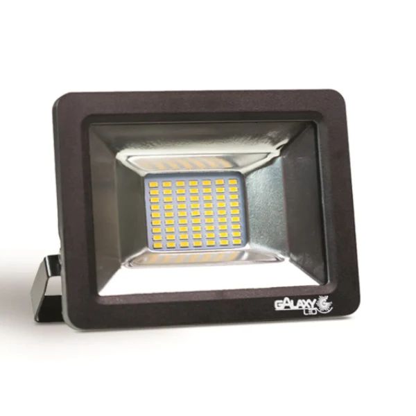 Refletor LED 30W SMD Bivolt Preto Ip65 Branco Quente 3000K - Galaxy