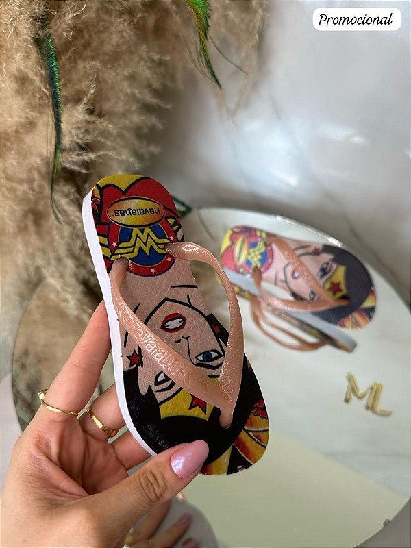 Chinelo Infantil Mulher Maravilha