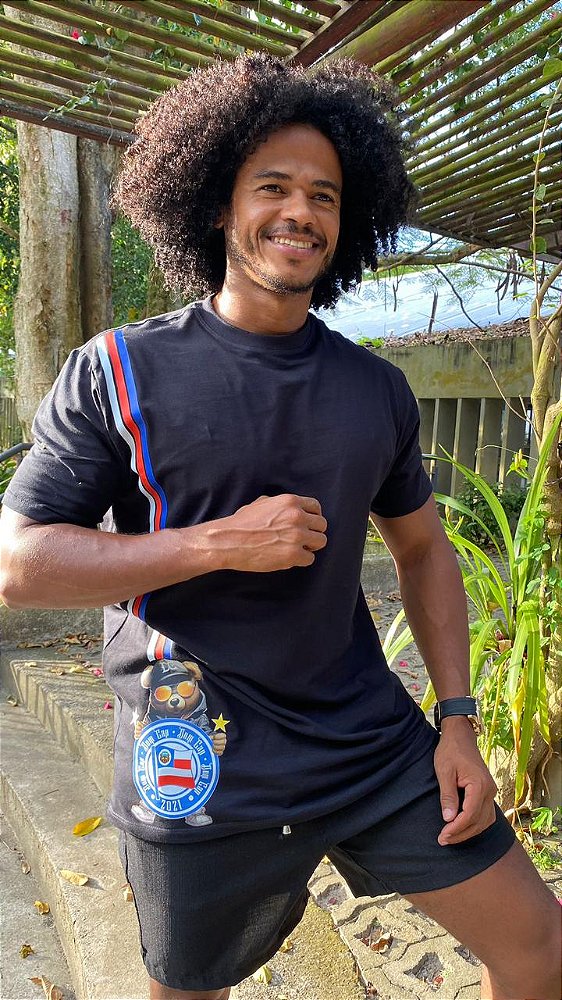 Camisa Preta Long Dom Cap Bahêa