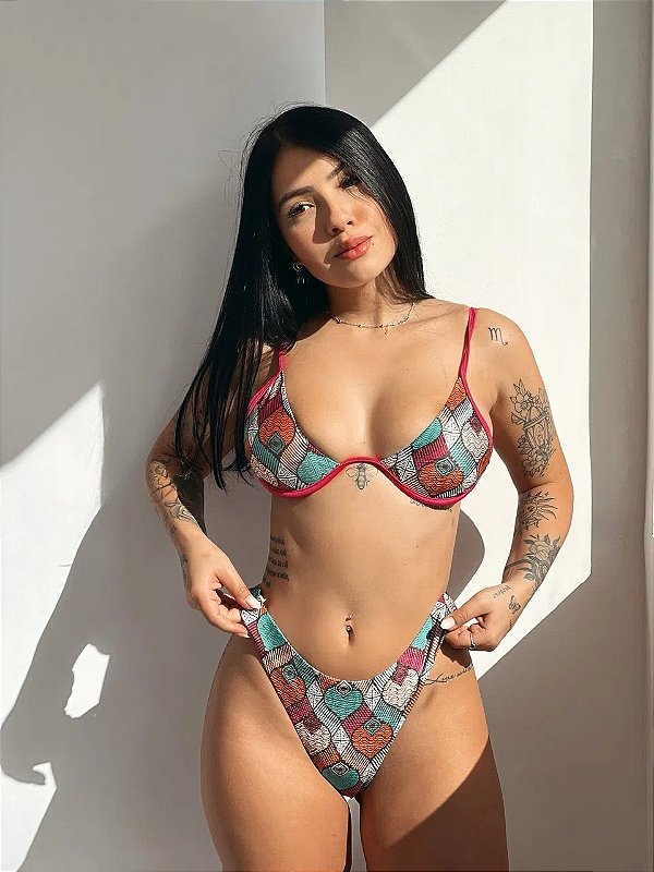 BIQUÍNI NIKKI SAFARI