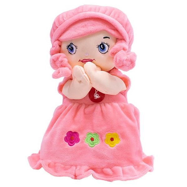 Boneca de pano rezando Pai Nosso