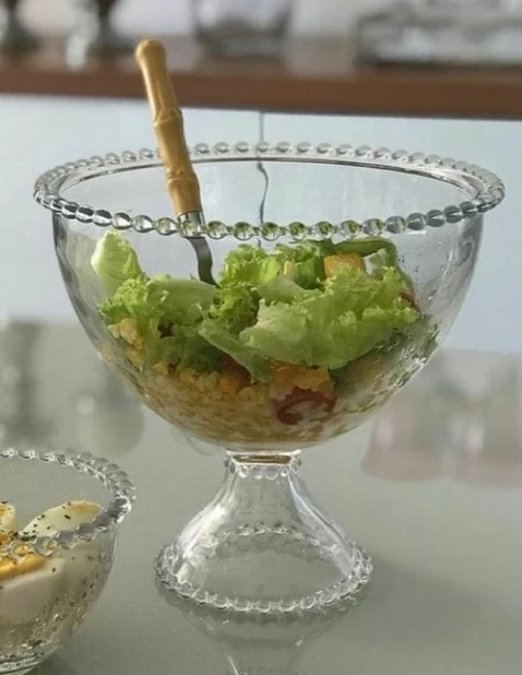 SALADEIRA DE CRISTAL COM PÉ PEARL 21X19CM - WOLFF