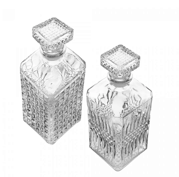 GARRAFA DE VIDRO PARA WHISKY SORTIDO 560ML UNITÁRIO - LYOR
