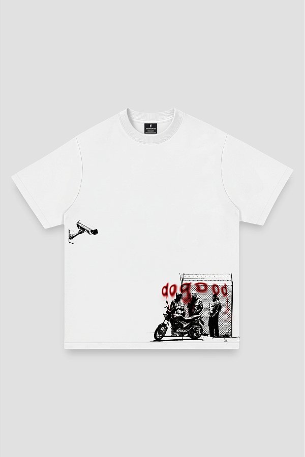 Camiseta Under Watch