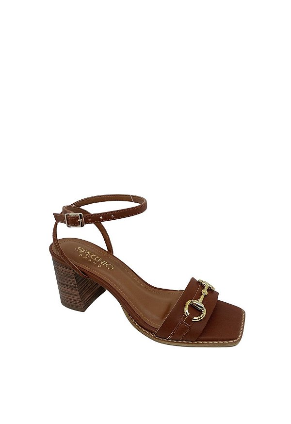 Sandália Nely Fivela Salto Bloco Momentos Specchio Brand Camel