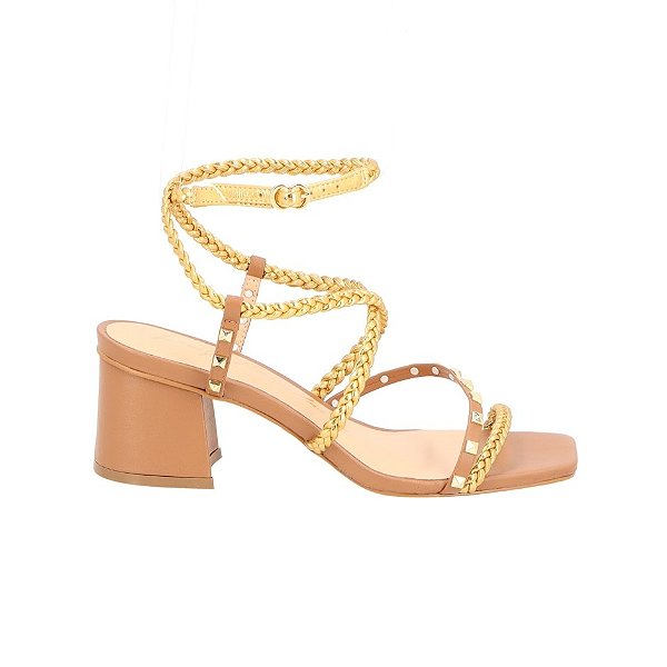 Sandália Salto Bloco Médio Tiras Spikes Luiza Barcelos Camel