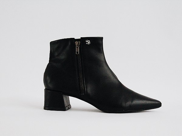Bota Stella Bico Fino Logomania Bruma II Specchio Brand