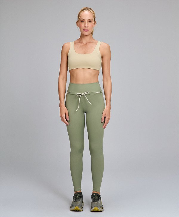 Legging Feminina com Bolsos e Cordão Alto Giro