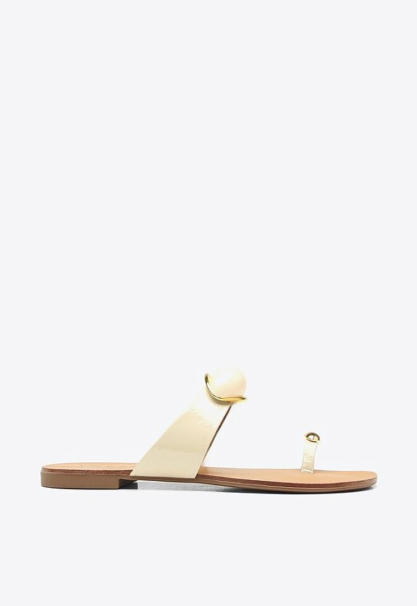 Chinelo Rasteira Flat Belluno Verniz Perola Dedo Vicenza Off White