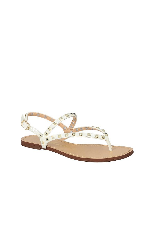 Sandália Rasteira Em Couro Off White Com Tachas Douradas Luiza Barcelos