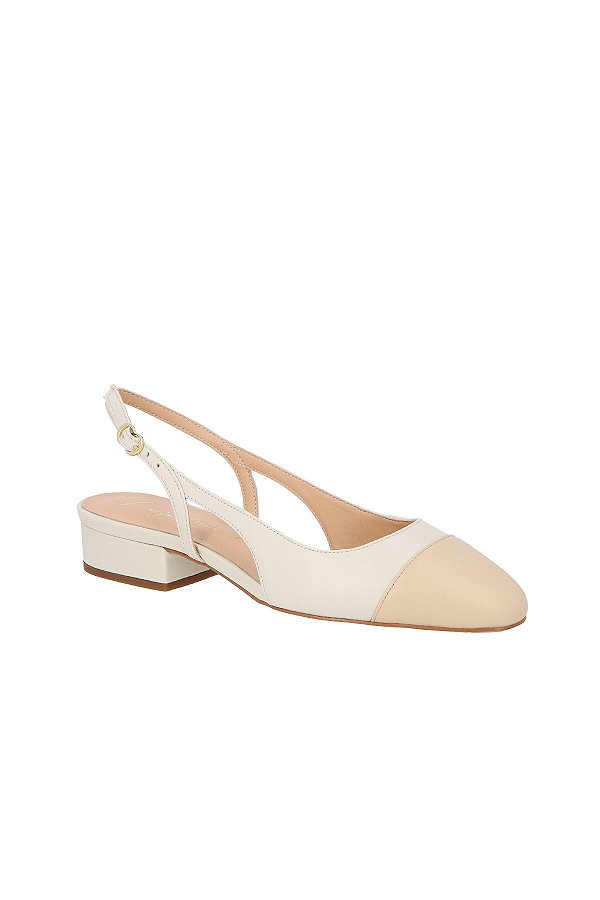 Scarpin Slingback Salto Baixo Em Couro Off White E Nata Luiza Barcelos