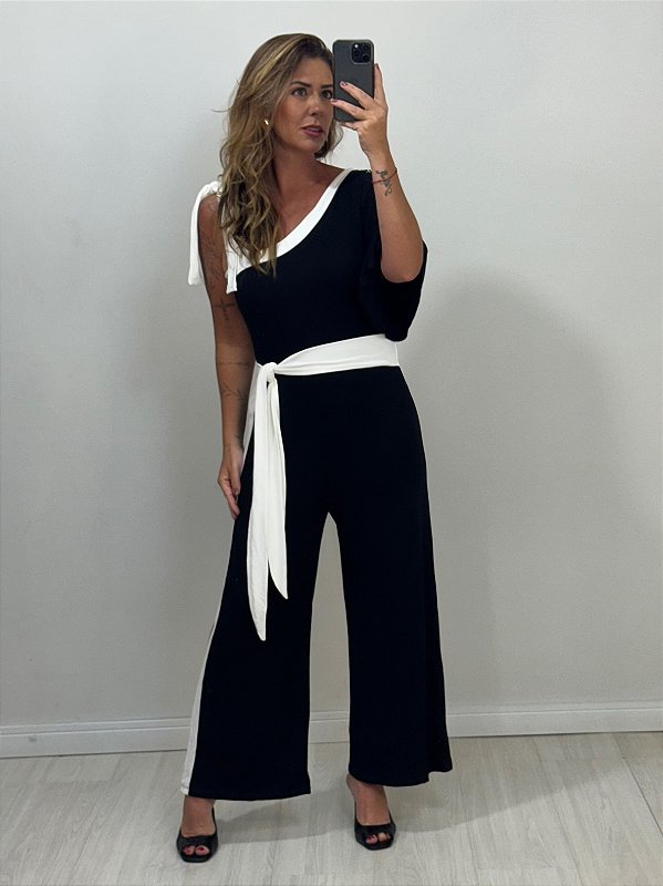 MACACÃO ANTONELA PRETO/BRANCO (AR25-2518)