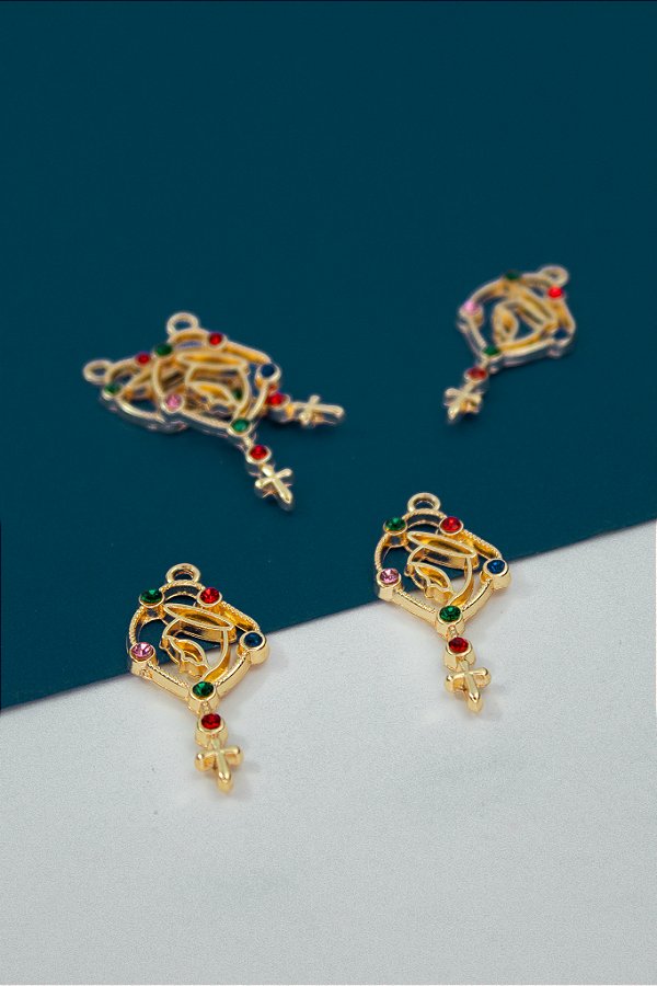 Pingente Religioso Santa Com Pedras Ouro - 01 Unid