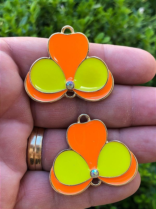 Pingente Flor Resinado Ouro - 01 Unid