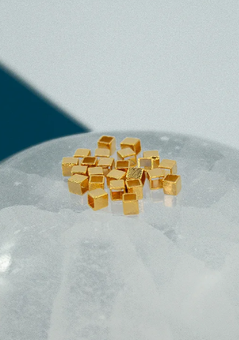 Entremeio Quadrado 3X3Mm Lixado Ouro - 50 Pçs