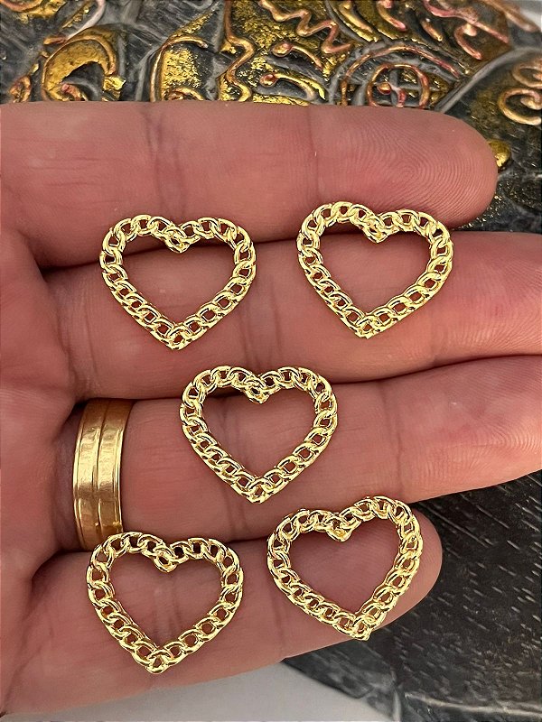 Brinco Coracao - O Par - Banho De 02 Milésimos De Ouro 18K