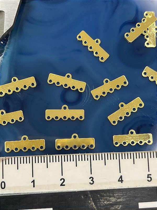 Terminal Cabide 5 Saidas Medio 14Mm - Banho De 02 Milesimos De Ouro 18K - 01 Unid