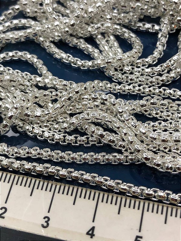Corrente Veneziana Redonda 2Mm - Banho Prata 925 Semijoia camada 50 Milésimos Com Verniz- 1 Metro