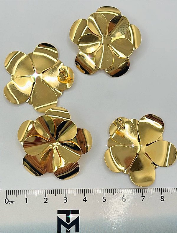 Brinco Flor - Banho De 02 Milesimos De Ouro 18K - O Par