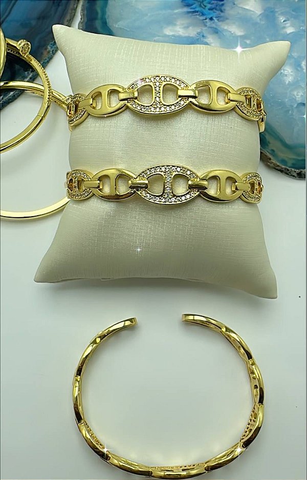 Bracelete Com Detalhes Cravejado - Banho De 03 Milesimos De Ouro 18K - 01 Unid