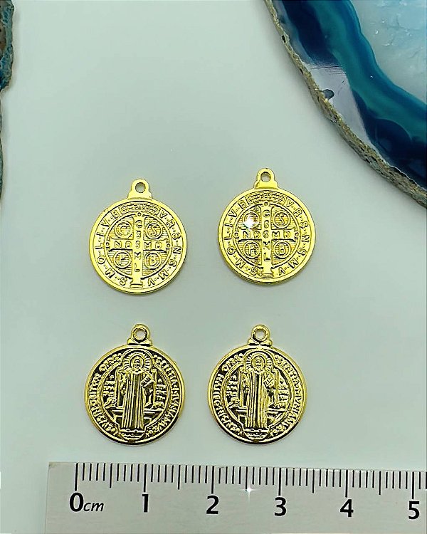 Pingente Sao Bento - 01 Unid - Banho De 2 Milésimos De Ouro 18K