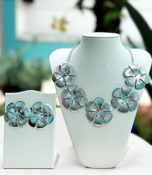 Conjunto Flor Brinco E Colar