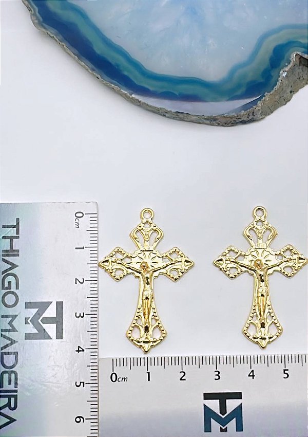 Pingente religioso cruz - 01 unid - Banho de 02 Milesimos De Ouro 18k