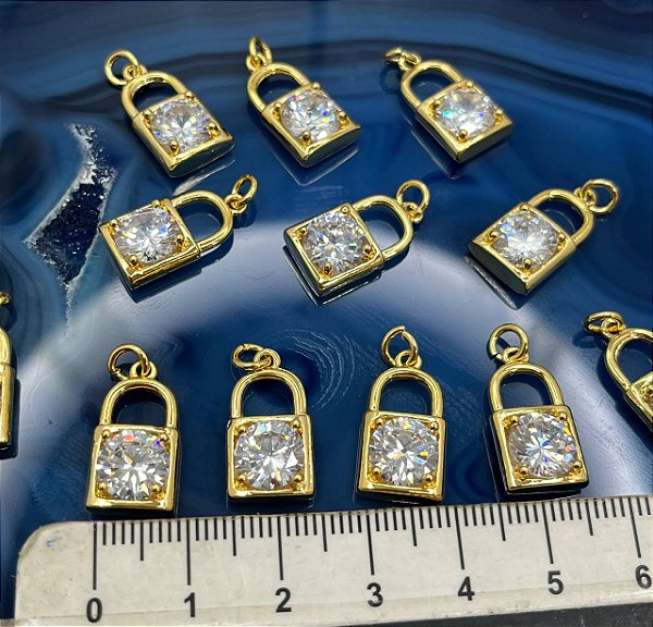 Pingente cadeado Ouro - 01 unid